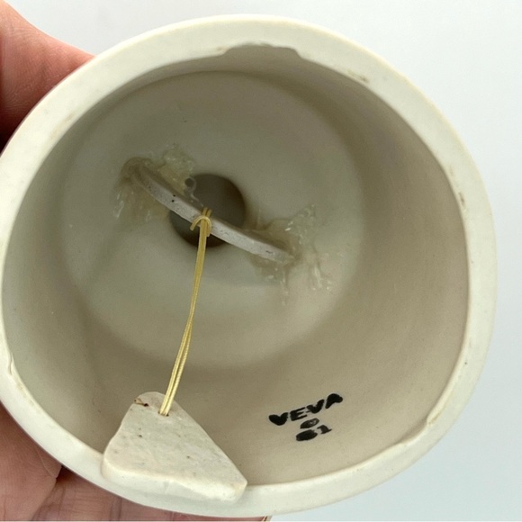 Vintage Bell~Veva 81~Ceramic Stoneware Pottery Leaves, Acorns, Hand Painted, 4” - Picture 4 of 9